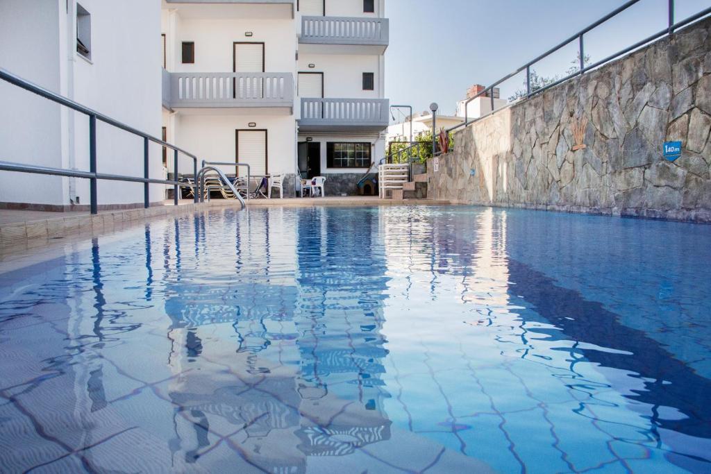 Popi Hotel Apartments Агия-Марина Экстерьер фото